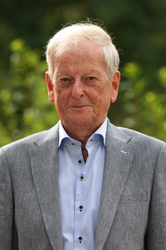 Monsieur André Hubert DENIS